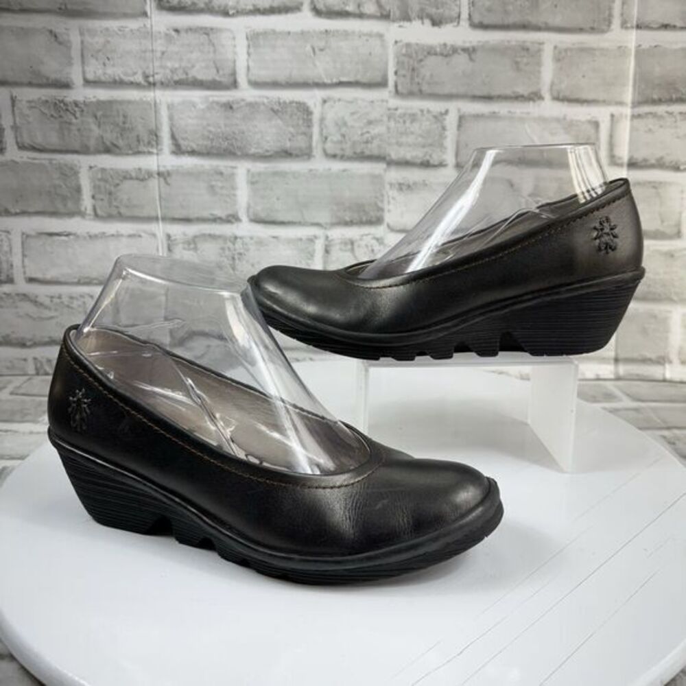 FLY London YAZ Wedge 7/7.5 -EU 38Black Green Metallic Leather Wedge Comfort Shoe